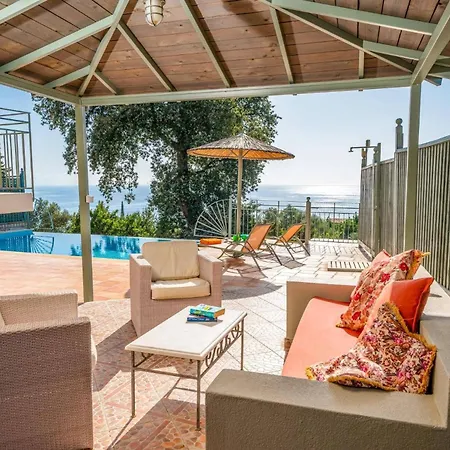 Andrea By * ロウダータ