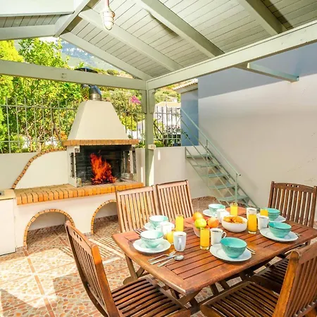 ヴィラ Andrea By *